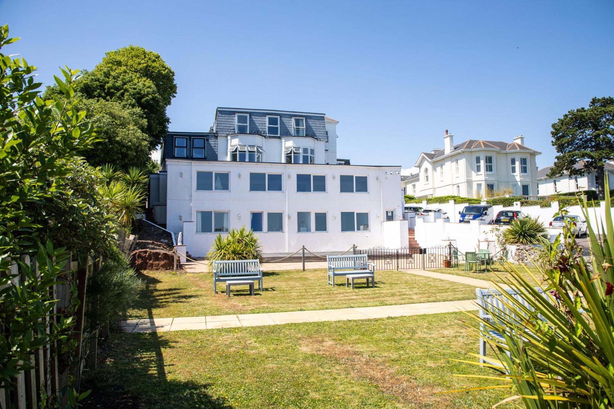 Waters Edge Hotel Torquay Exterior photo